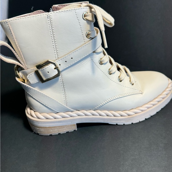 Louise et Cie Hiking Style Boots, Off White, Ankle High, 6M NWOT - Picture 8 of 8